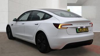 TESLA MODEL 3 (Dual Motor) Long Range Saloon 4Dr Electric Auto 4Wde (306 Ps)