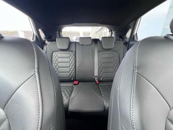 FORD PUMA 1.0T Ecoboost Mhev St-Line Vignale Suv 5Dr Petrol Dct Euro 6 (S/