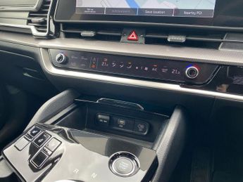 KIA SPORTAGE 1.6 T-Gdi 13.8Kwh Gt-Line Suv 5Dr Petrol Plug-In Hybrid Auto Awd