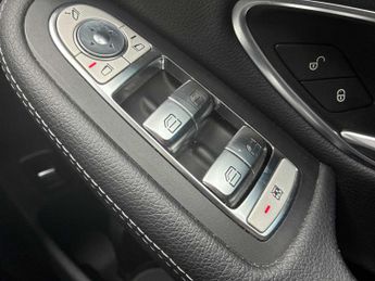 MERCEDES-BENZ GLC Glc 250D 4Matic Amg Line Premium 5Dr 9G-Tronic