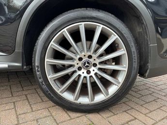 MERCEDES-BENZ GLC Glc 250D 4Matic Amg Line Premium 5Dr 9G-Tronic