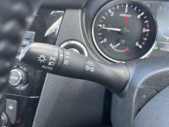 NISSAN X-TRAIL 1.7 Dci Tekna 5Dr 4Wd Cvt