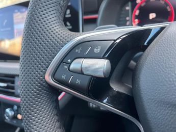 SKODA KAMIQ 1.0 Tsi Monte Carlo Edition Suv 5Dr Petrol Dsg Euro 6 (S/S) (116