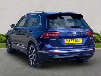 VOLKSWAGEN TIGUAN 2.0 Tsi R-Line Suv 5Dr Petrol Dsg 4Motion Euro 6 (S/S) (180 Ps)