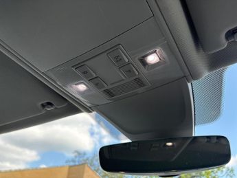 VOLKSWAGEN TIGUAN 1.5 Tsi Life Suv 5Dr Petrol Dsg Euro 6 (S/S) (150 Ps)