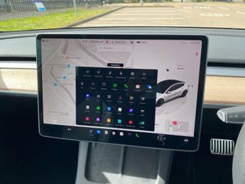 TESLA MODEL 3 (Dual Motor) Long Range Saloon 4Dr Electric Auto 4Wde (346 Ps)