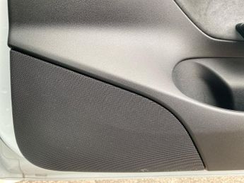 TESLA MODEL 3 (Dual Motor) Long Range Saloon 4Dr Electric Auto 4Wde (346 Ps)