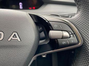 SKODA ENYAQ 82Kwh 85X Sportline Coupe 5Dr Electric Auto 4Wd (286 Ps)