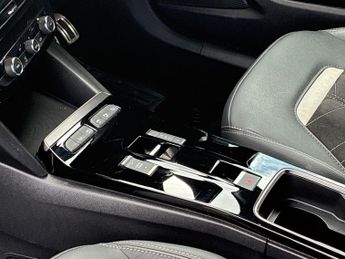 VAUXHALL MOKKA 50Kwh Ultimate Suv 5Dr Electric Auto (136 Ps)