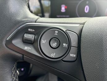 VAUXHALL MOKKA 50Kwh Ultimate Suv 5Dr Electric Auto (136 Ps)