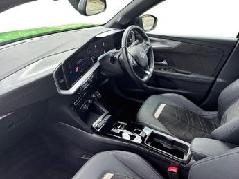 VAUXHALL MOKKA 50Kwh Ultimate Suv 5Dr Electric Auto (136 Ps)