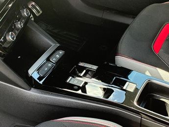 VAUXHALL MOKKA 50Kwh Gs Suv 5Dr Electric Auto (136 Ps)