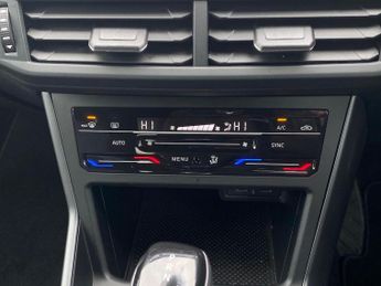 VOLKSWAGEN POLO 1.0 Tsi R-Line Hatchback 5Dr Petrol Dsg Euro 6 (S/S) (115 Ps)