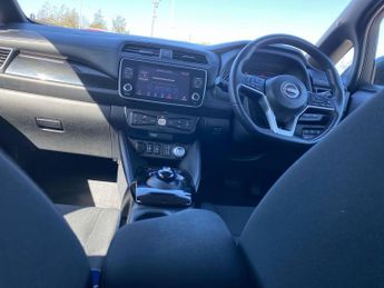 NISSAN LEAF 39Kwh N-Connecta Hatchback 5Dr Electric Auto (150 Ps)