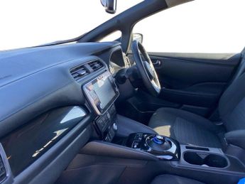 NISSAN LEAF 39Kwh N-Connecta Hatchback 5Dr Electric Auto (150 Ps)