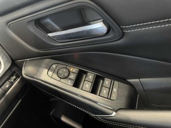 NISSAN QASHQAI 1.5 E-Power N-Connecta 5Dr Auto