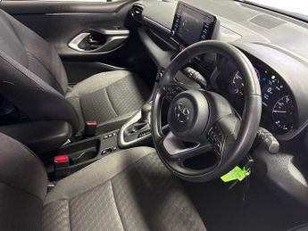 TOYOTA YARIS 1.5 Vvt-H Icon Hatchback 5Dr Petrol Hybrid E-Cvt Euro 6 (S/S) (1