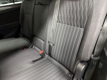VOLKSWAGEN TIGUAN ALLSPACE 1.5 Tsi Life Suv 5Dr Petrol Dsg Euro 6 (S/S) (150 Ps)