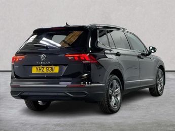 VOLKSWAGEN TIGUAN ALLSPACE 1.5 Tsi Life Suv 5Dr Petrol Dsg Euro 6 (S/S) (150 Ps)