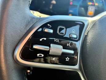 MERCEDES-BENZ A CLASS A180 Sport Executive Edition 5Dr Auto