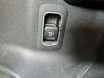 MERCEDES-BENZ B CLASS B200D Amg Line 5Dr Auto