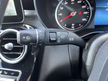 MERCEDES-BENZ GLC Glc 220D 4Matic Amg Line 5Dr 9G-Tronic