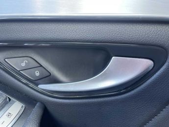 MERCEDES-BENZ GLC Glc 220D 4Matic Amg Line 5Dr 9G-Tronic