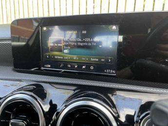 MERCEDES-BENZ A CLASS A180D [2.0] Sport 5Dr Auto