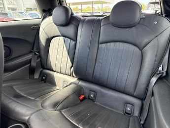 MINI HATCHBACK 135Kw Cooper S Level 3 33Kwh 3Dr Auto