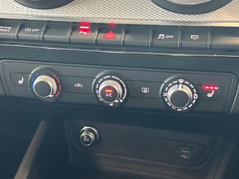 AUDI Q2 1.5 Tfsi Cod 35 Sport Suv 5Dr Petrol S Tronic Euro 6 (S/S) (150 