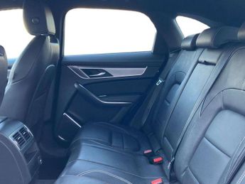 JAGUAR F-PACE 2.0 D200 R-Dynamic S 5Dr Auto Awd