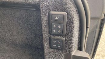 LAND ROVER RANGE ROVER 4.4 Sdv8 Autobiography 4Dr Auto