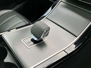 LAND ROVER RANGE ROVER EVOQUE 1.5 P300E Dynamic Hse 5Dr Auto