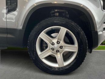 LAND ROVER DEFENDER 3.0 D250 Se 110 5Dr Auto