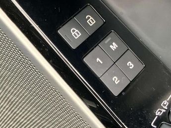 LAND ROVER RANGE ROVER VELAR 2.0 D200 Edition 5Dr Auto