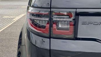 LAND ROVER DISCOVERY SPORT 2.0 D200 Dynamic Se 5Dr Auto [5 Seat]