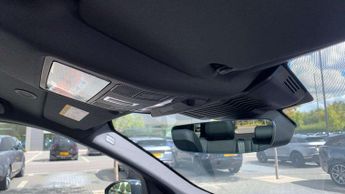 LAND ROVER DISCOVERY SPORT 2.0 D200 Dynamic Se 5Dr Auto [5 Seat]