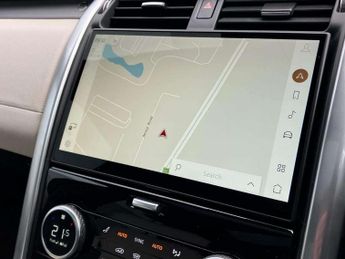 LAND ROVER DISCOVERY 3.0 D300 Dynamic Hse 5Dr Auto