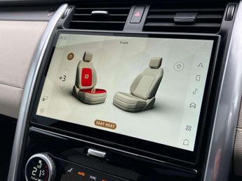 LAND ROVER DISCOVERY 3.0 D300 Dynamic Hse 5Dr Auto