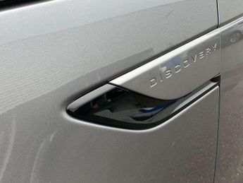 LAND ROVER DISCOVERY 3.0 D300 Dynamic Hse 5Dr Auto