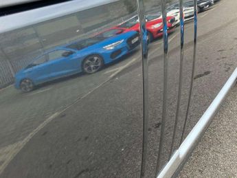 LAND ROVER RANGE ROVER 3.0 Tdv6 Autobiography 4Dr Auto