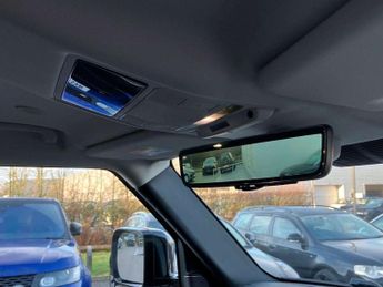 LAND ROVER DEFENDER 3.0 D250 Hard Top Se Auto [3 Seat]