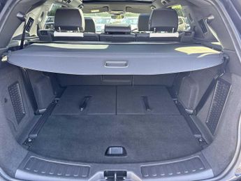 LAND ROVER DISCOVERY SPORT 2.0 D200 Dynamic Hse 5Dr Auto [7 Seat]