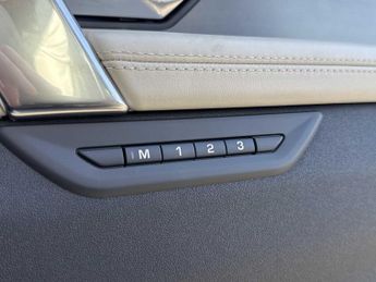 LAND ROVER DISCOVERY SPORT 2.0 D200 Dynamic Hse 5Dr Auto [7 Seat]