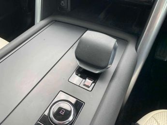 LAND ROVER DISCOVERY 3.0 D350 Dynamic Hse 5Dr Auto