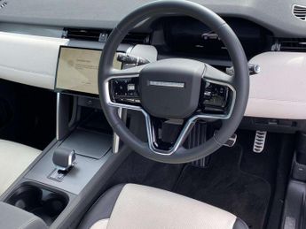 LAND ROVER DISCOVERY SPORT 2.0 D200 Dynamic Se 5Dr Auto [5 Seat]