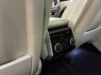 LAND ROVER RANGE ROVER 3.0 P440E Se 4Dr Auto