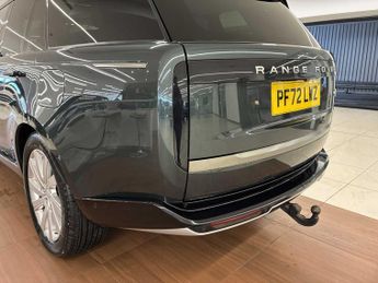 LAND ROVER RANGE ROVER 3.0 P440E Se 4Dr Auto