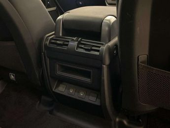LAND ROVER DEFENDER 3.0 D250 Xs Edition 110 5Dr Auto