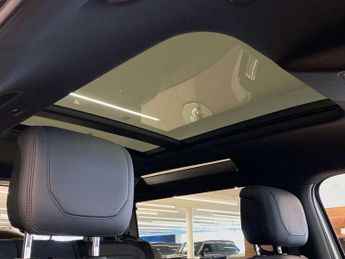LAND ROVER DEFENDER 3.0 D300 X 90 3Dr Auto